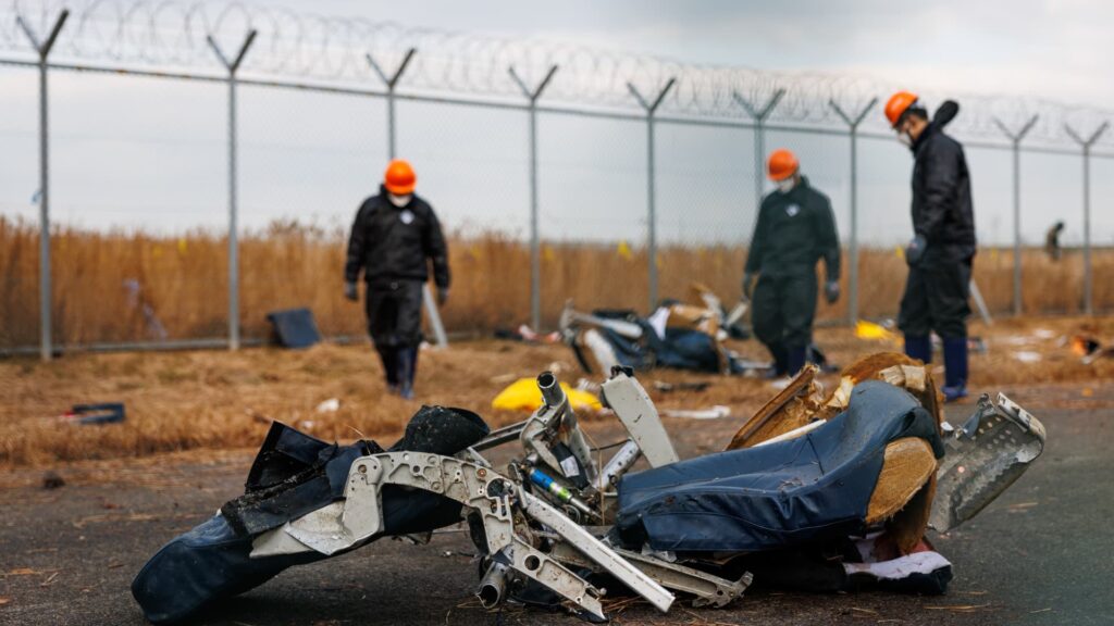 108080513 1735536240593 gettyimages 2191119404 SKOREA JEJU AIR CRASH