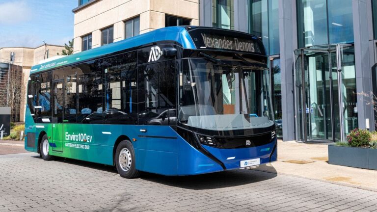 1 autonomous electric bus takes major step for future driverless trips